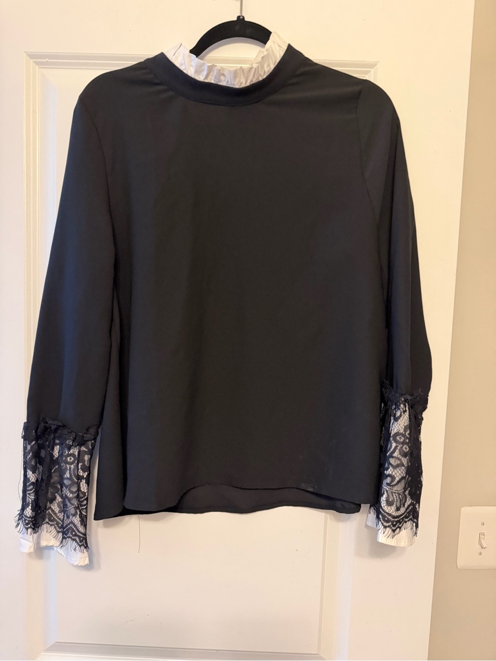 Black Lace-Trim Long Sleeve Blouse with White Ruffle Collar